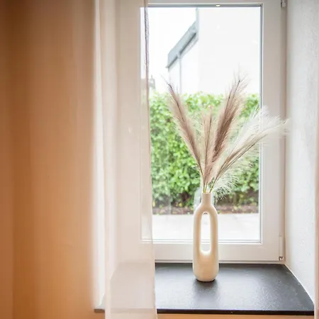 1 Br - 1 Schlafzimmer - Große Terrasse - Café - Sekt - An Den Weinbergen * Rüdesheim am Rhein