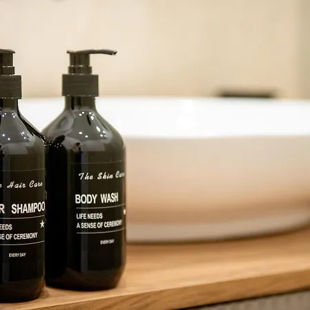 Hébergement de vacances 1 Br - 1 Schlafzimmer - Große Terrasse - Café - Sekt - An Den Weinbergen